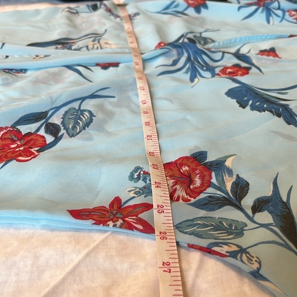 Liberty Love Short Floral Kimono - Picture 8 of 9